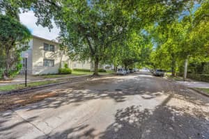 27 Phoenetia Ave 3 Coral Gables, FL 33134 - MLS#A11930624