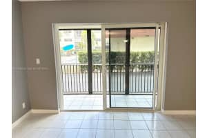 220 Sw 9th Ave 116 Hallandale Beach, FL 33009 - MLS#A11930626