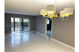 220 Sw 9th Ave 116 Hallandale Beach, FL 33009 - MLS#A11930626