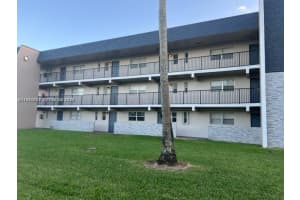 7900 S Colony Cir S 105 Tamarac, FL 33321 - MLS#A11930628