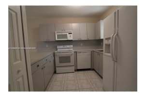 6761 NW 182nd St APT 104, Hialeah, FL 33015, - MLS#A11930629