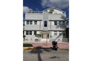 361 Collins Ave A2 Miami Beach, FL 33139 - MLS#A11930642
