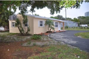 571 Ne 61st St Oakland Park, FL 33334 - MLS#A11930654