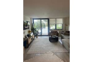 10101 E Bay Harbor Dr 206 Bay Harbor Islands, FL 33154 - MLS#A11930683