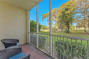 3600 Oaks Clubhouse Dr 103 Pompano Beach, FL 33069 - MLS#A11930690