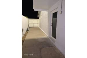 19251 Nw 61st Ave 19251, Hialeah