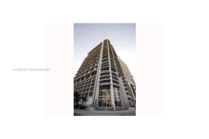 690 Sw 1st Ct 1727, Miami