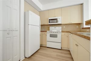 11050 Sw 196th St 411 Cutler Bay, FL 33157 - MLS#A11930733