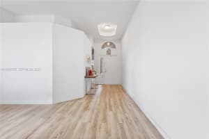 10613 Nw 57th St Doral, FL 33178 - MLS#A11930735