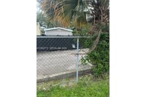 17051 Ne 23rd Ave 2e North Miami Beach, FL 33160 - MLS#A11930773