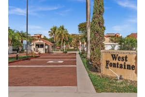 10241 Nw 9th St Cir 204-5, Miami