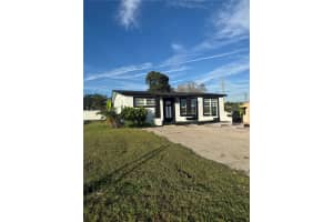 415 SE 4th St, South Bay, FL 33493, - MLS#A11930824