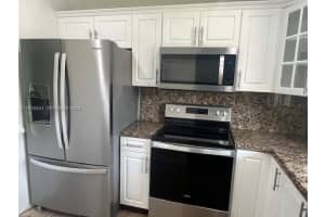 6685 W 26th Ct 203-8 Hialeah, FL 33016 - MLS#A11930841