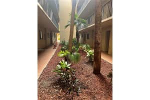 8635 NW 8th St APT 210, Miami, FL 33126, - MLS#A11930862