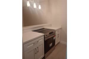 5821 Washington St 21 Hollywood, FL 33023 - MLS#A11930866