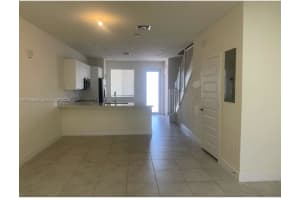 6455 Nw 103rd Pl 106, Doral