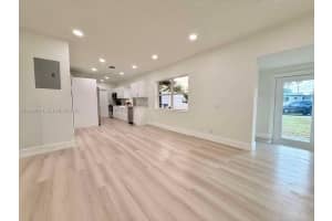 650 Arizona Ave Fort Lauderdale, FL 33312 - MLS#A11930914