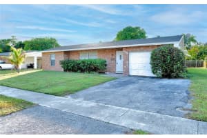 2641 Nw 44th Ave 0 Lauderhill, FL 33313 - MLS#A11930934