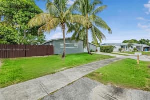 3621 SW 35th St, West Park, FL 33023, - MLS#A11930941