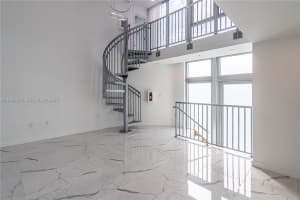 8425 Crespi Blvd Th4 Miami Beach, FL 33141 - MLS#A11930942