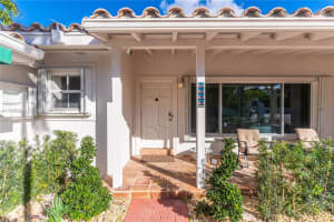 1344 Seabreeze Blvd Fort Lauderdale, FL 33316 - MLS#A11930946