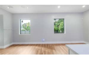 817 Nw 17th St Fort Lauderdale, FL 33311 - MLS#A11930955