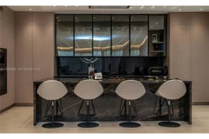 10101 Collins Ave 4a, Bal Harbour