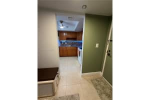 1100 Saint Charles Pl L6 Pembroke Pines, FL 33026 - MLS#A11930973