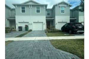 345 Se Crossoak Ln 0, Port Saint Lucie