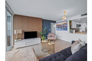 7601 E Treasure Dr 711 North Bay Village, FL 33141 - MLS#A11931009