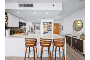 7601 E Treasure Dr 711 North Bay Village, FL 33141 - MLS#A11931009