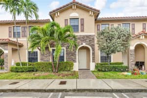 3549 W 89th Pl 3549, Hialeah