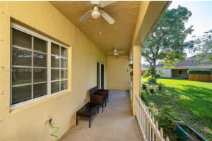 1212 Ne 32nd Ter Homestead, FL 33033 - MLS#A11931031
