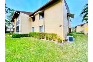 224 Pine Hov Cir D-2 Green Acres, FL 33463 - MLS#A11931034