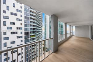 170 SE 14th St Apartment 2701, Miami, FL 33131, - MLS#A11931060