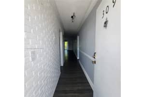 240 Galen Dr 309 Key Biscayne, FL 33149 - MLS#A11931069