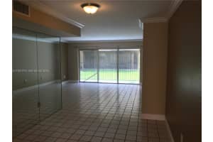 100 NW 87th Ave APT E102, Miami, FL 33172, - MLS#A11931078