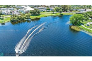 2400 Lake Osborne Dr APT 204, Lake Worth Beach, FL 33461, - MLS#A11931082