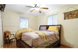 2615 Nw 114th St, Miami