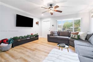 9908 Nw 46th Ct Sunrise, FL 33351 - MLS#A11931104