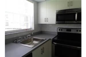 800 Cypress Park Way J1 Deerfield Beach, FL 33064 - MLS#A11931113