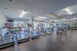 3001 NE 185th St APT 127, Aventura, FL 33180, - MLS#A11931159