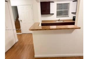 9351 Fontainebleau Blvd B404, Miami