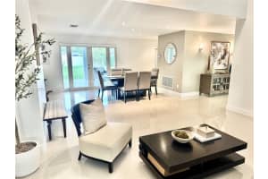 16323 Sw 108th Ct Miami, FL 33157 - MLS#A11931222