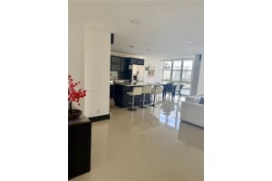 2017 S Ocean Dr 807 Hallandale Beach, FL 33009 - MLS#A11931243