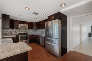 625 Oaks Dr 503 Pompano Beach, FL 33069 - MLS#A11931285