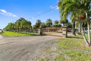 MLS# A11931301, Miami, Florida 33196