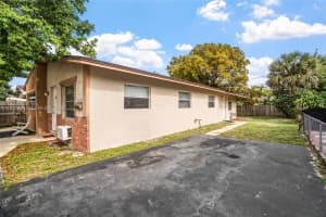 3660 Ne 12th Ave Pompano Beach, FL 33064 - MLS#A11931306