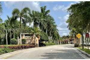 14615 SW 14th St, Pembroke Pines, FL 33027, - MLS#A11931366