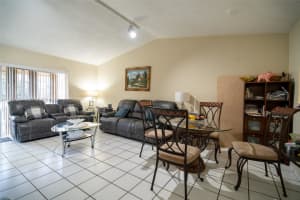 11310 Sw 122nd Pl 11310 Miami, FL 33186 - MLS#A11931391